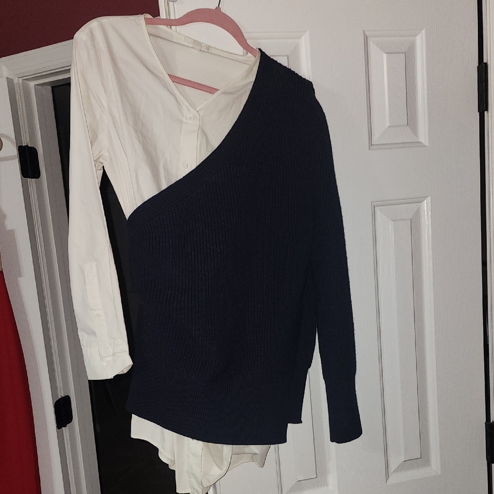 COS EUC LONG BUTTON FRONT TOP W HALF KNIT 1 SLEEVE SWEATER SIZE SMALL